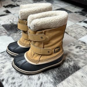 Sorel boots - size 12 kids - tan color